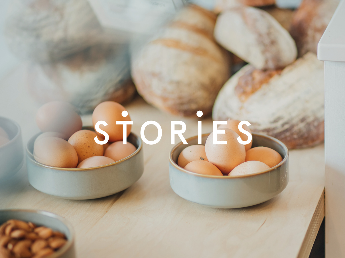 STORIES Café branding – a perfect example of café branding inspiration with a playful and modern design.